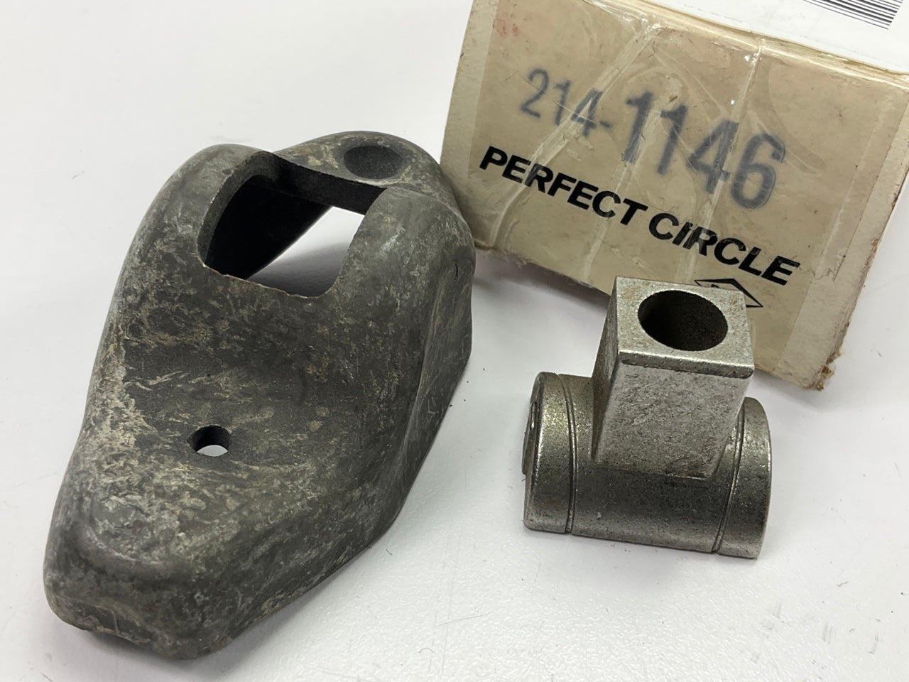 Perfect Circle 214-1146 Rocker Arm For 1985-1988 Buick Pontiac Olds 3.0L 3.8L-V6