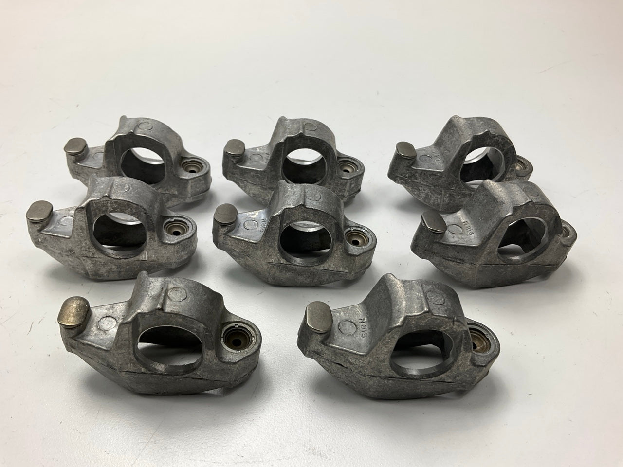 (8) Perfect Circle 214-2072 Engine Rocker Arm For 1970-1972 Jeep GM 350 455
