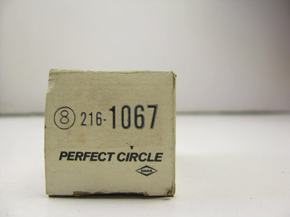 (8) Perfect Circle 216-1067 Engine Valve Stem Oil Seals
