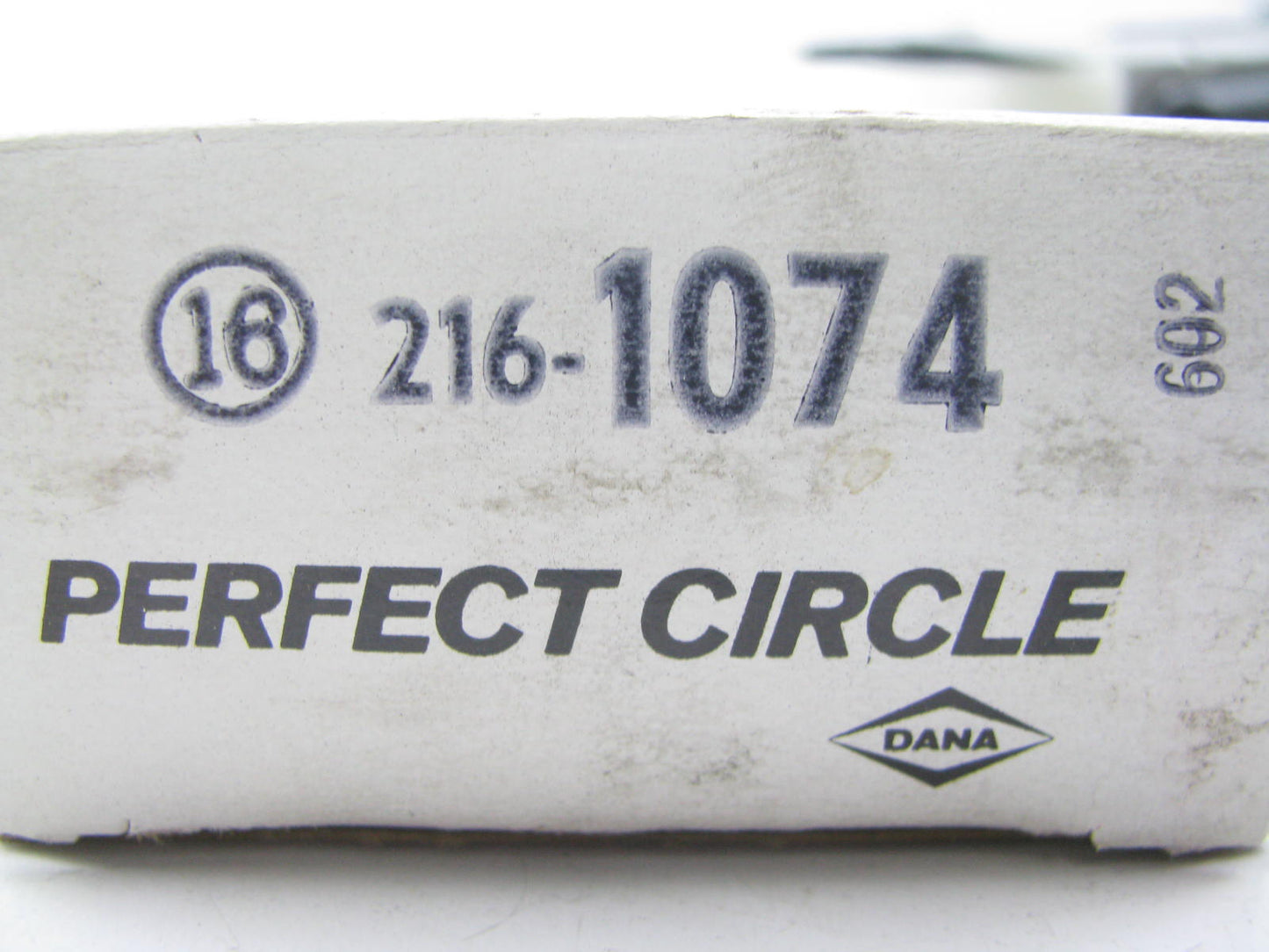 (16) Perfect Circle 216-1074 Engine Valve Stem Seal