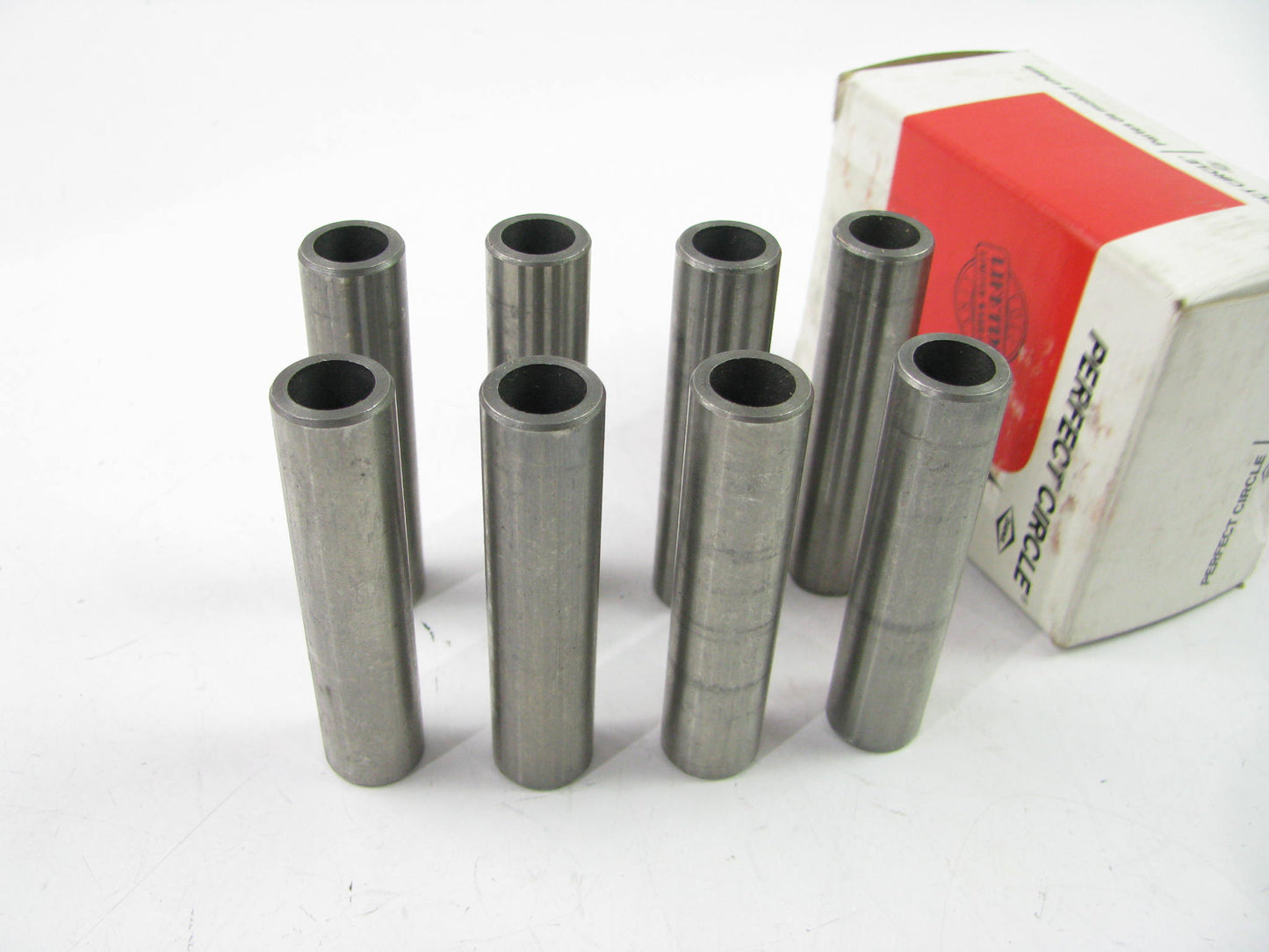 (8) Perfect Circle 217-3177 Exhaust Valve Guide For 58-81 Ford 401 475 477 534