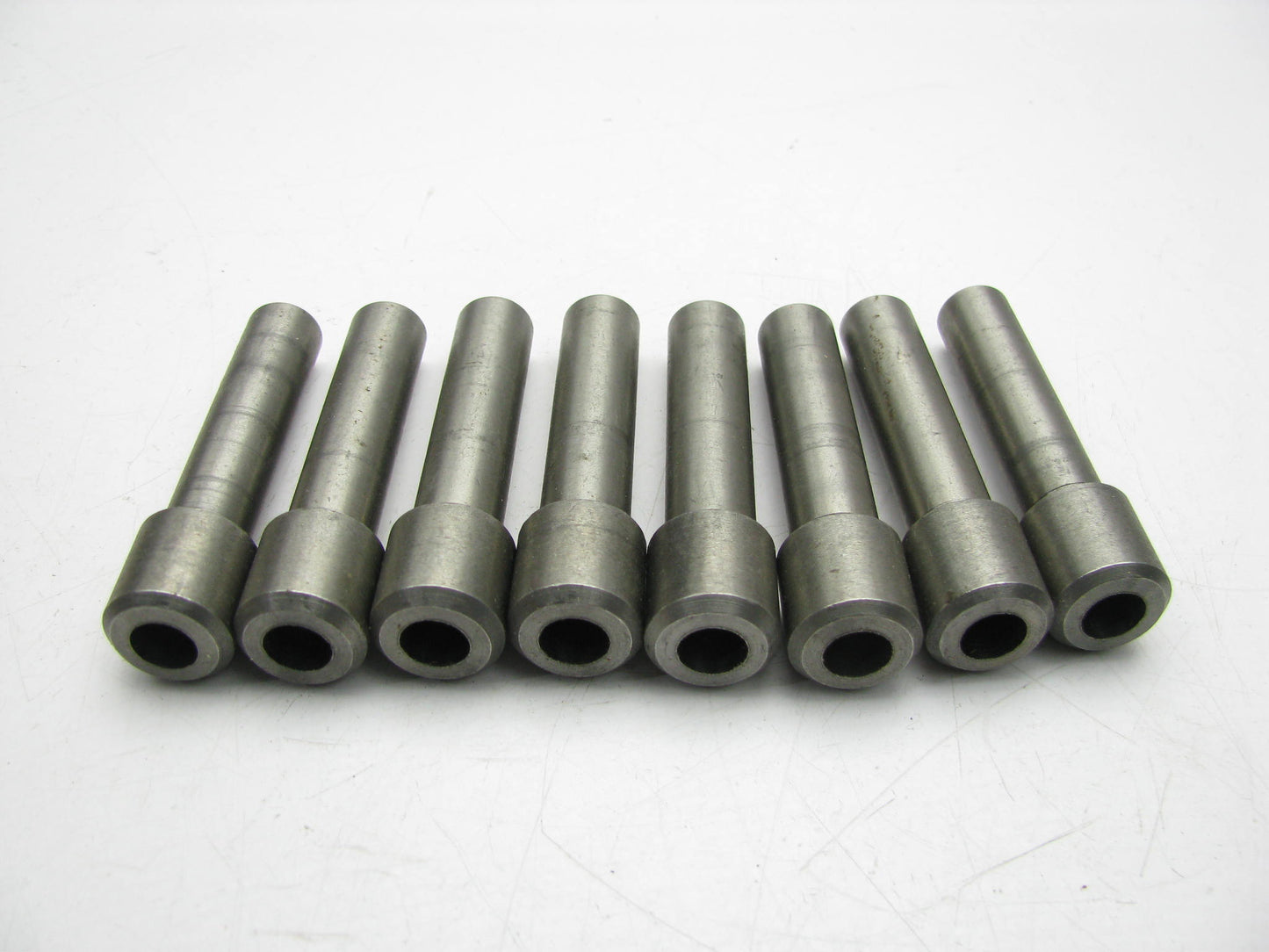 (8) Perfect Circle 217-3274 Intake Engine Valve Guide For 1979-1991 Ford 370-V8