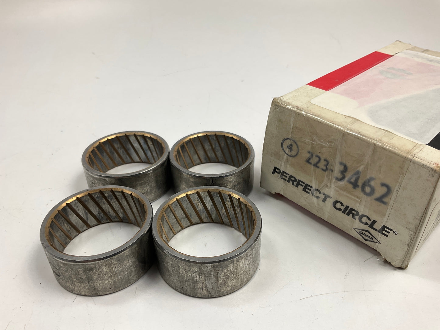 (4) Perfect Circle 223-3462 Piston Pin Bushing - IHC RD372, RD406, RD450, RD501