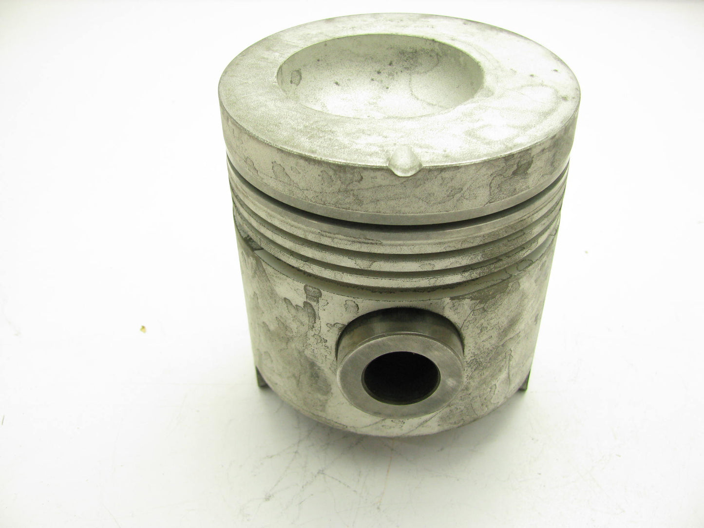 Perfect Circle 224-2580 Engine Piston - STANDARD Ford Tractor 201-L3 Diesel