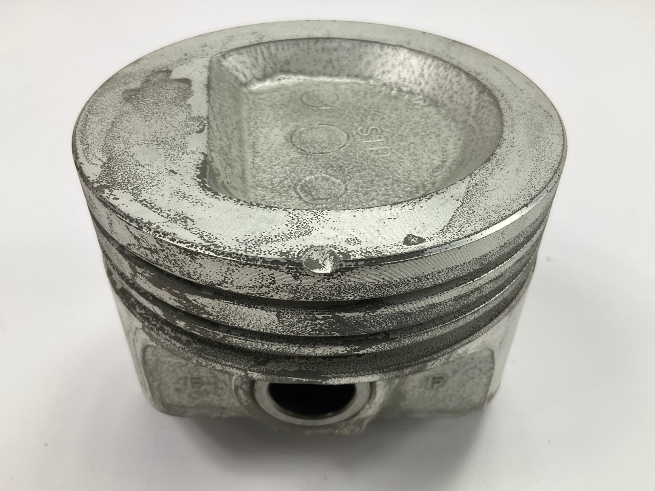 Perfect Circle 224-2581 Engine Piston - Standard For 1969-1995 Ford 300 4.9L-L6