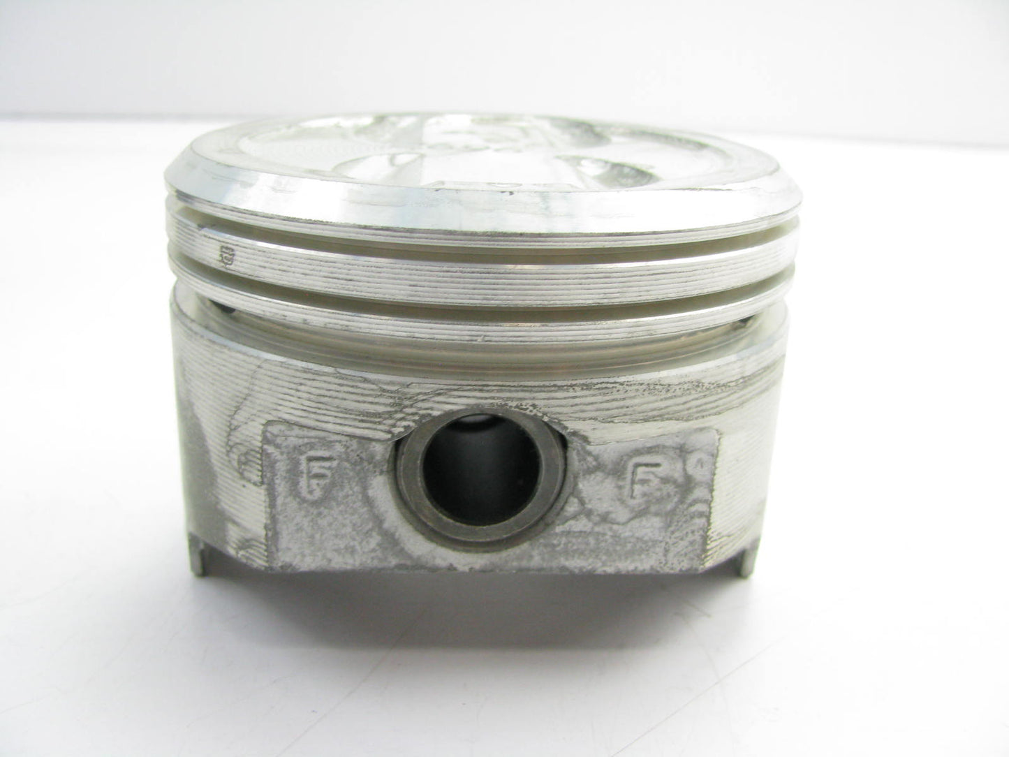 Perfect Circle 224-2696 Engine Piston - Standard 1986-1988 Chevrolet 5.7L 350