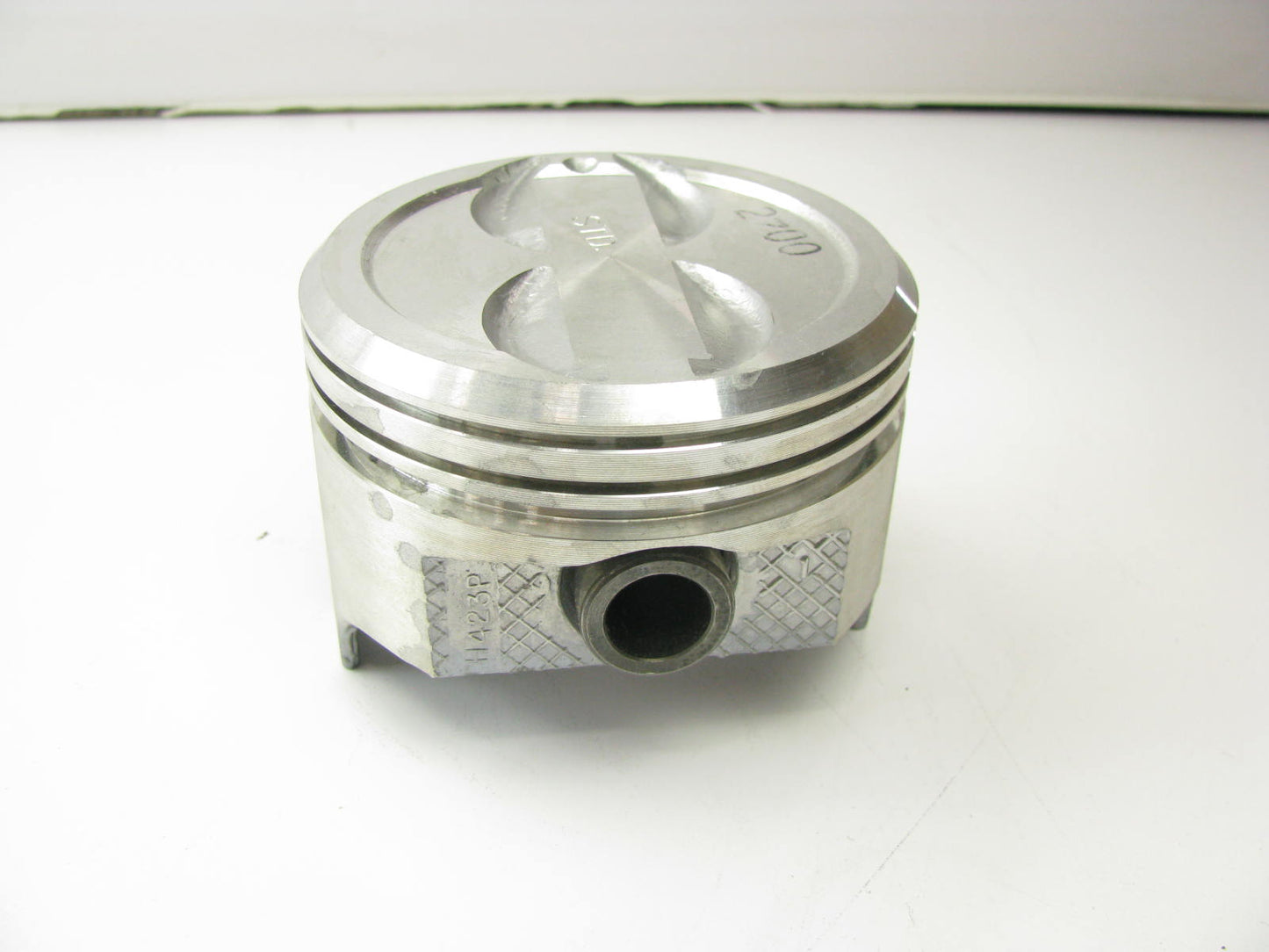 Perfect Circle 224-2700 Piston - 1975-93 Buick Chevy Olds Pontiac 262 V6, 360 V8