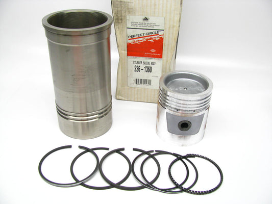 Perfect Circle 226-1360 Engine Cylinder & Piston Kit - Allis Chalmers G226 W226