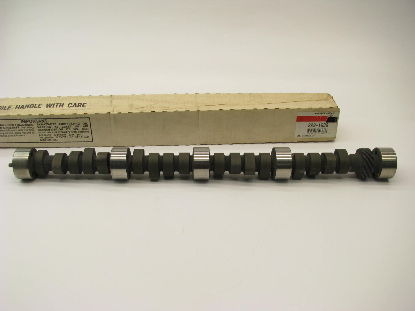 Perfect Circle 229-1636 Hydraulic Engine Camshaft For 1968-1975 Chevrolet BBC