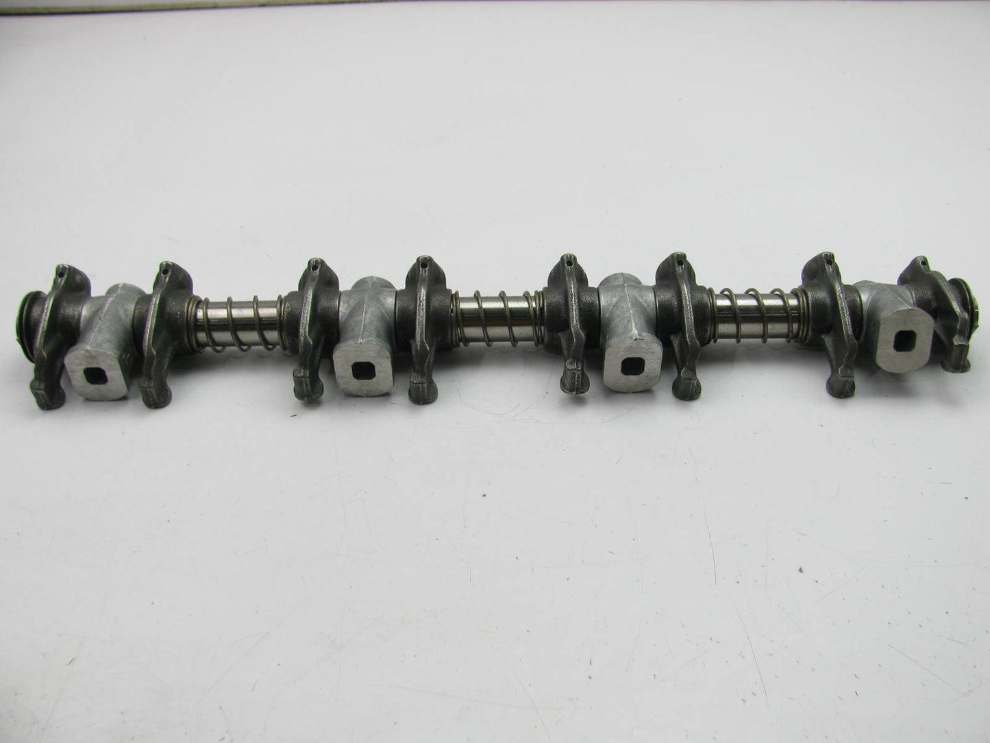 Perfect Circle 230-1023 Ford 390 V8 Rocker Arm Shaft Assembly - ONE SIDE ONLY