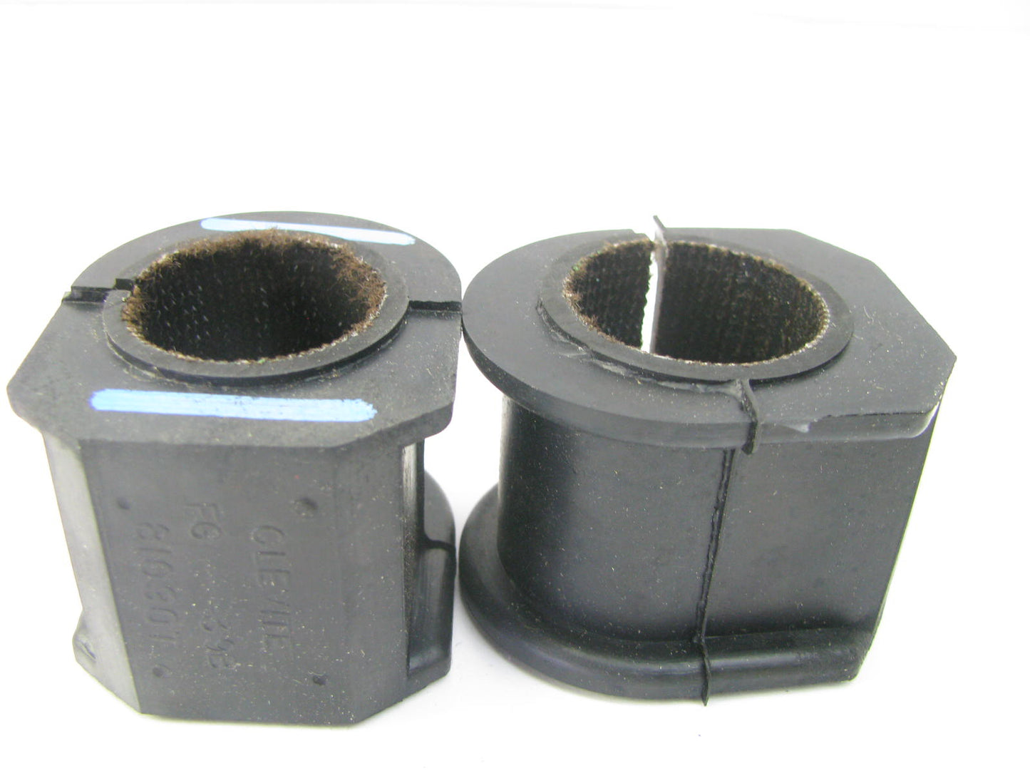 (2) Perfect Circle 265-1997 Front Suspension Stabilizer Sway Bar Bushing