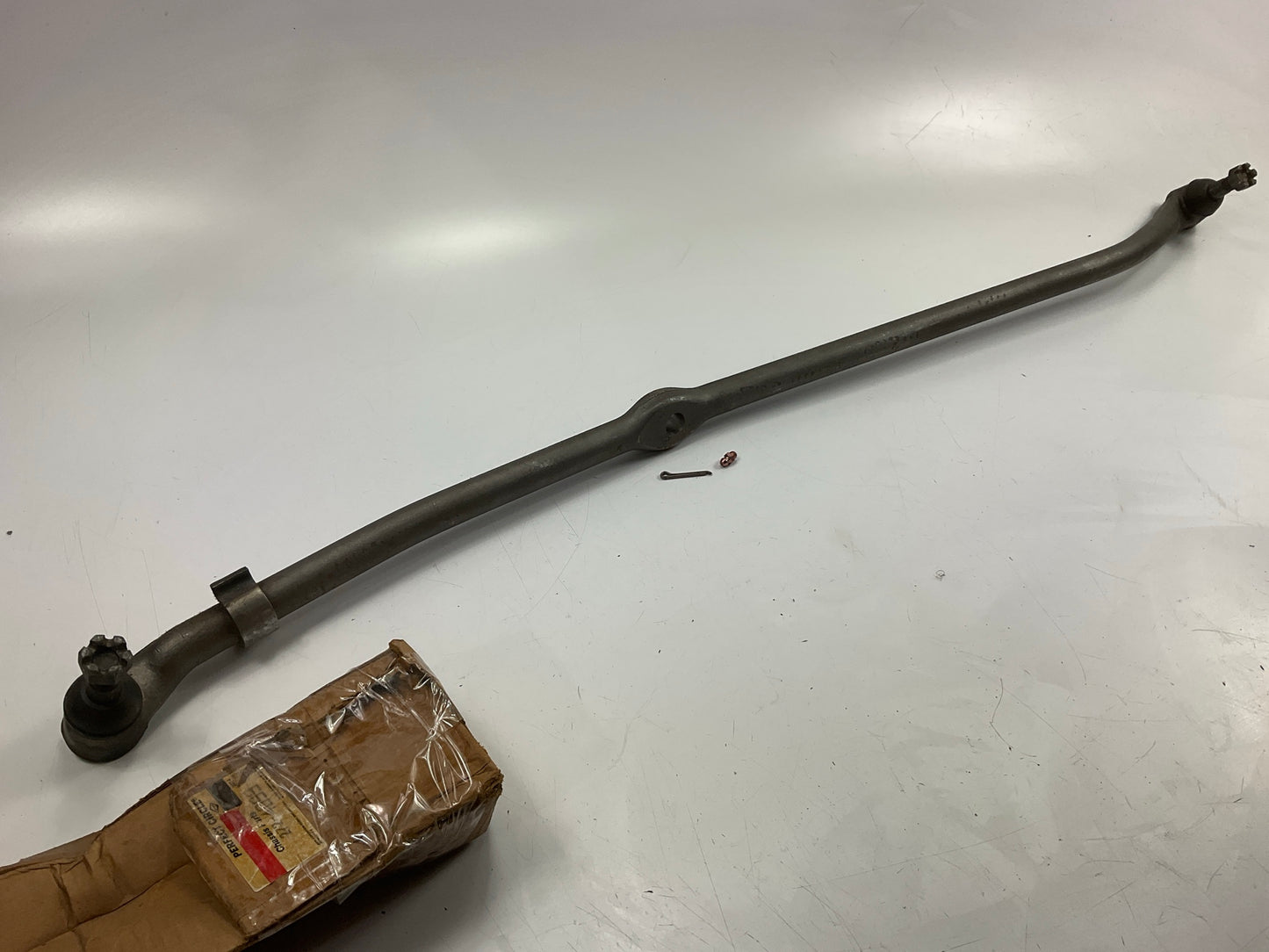 Perfect Circle 272-4099 Steering Drag Link For 1976-1977 Ford Bronco - 4WD Only