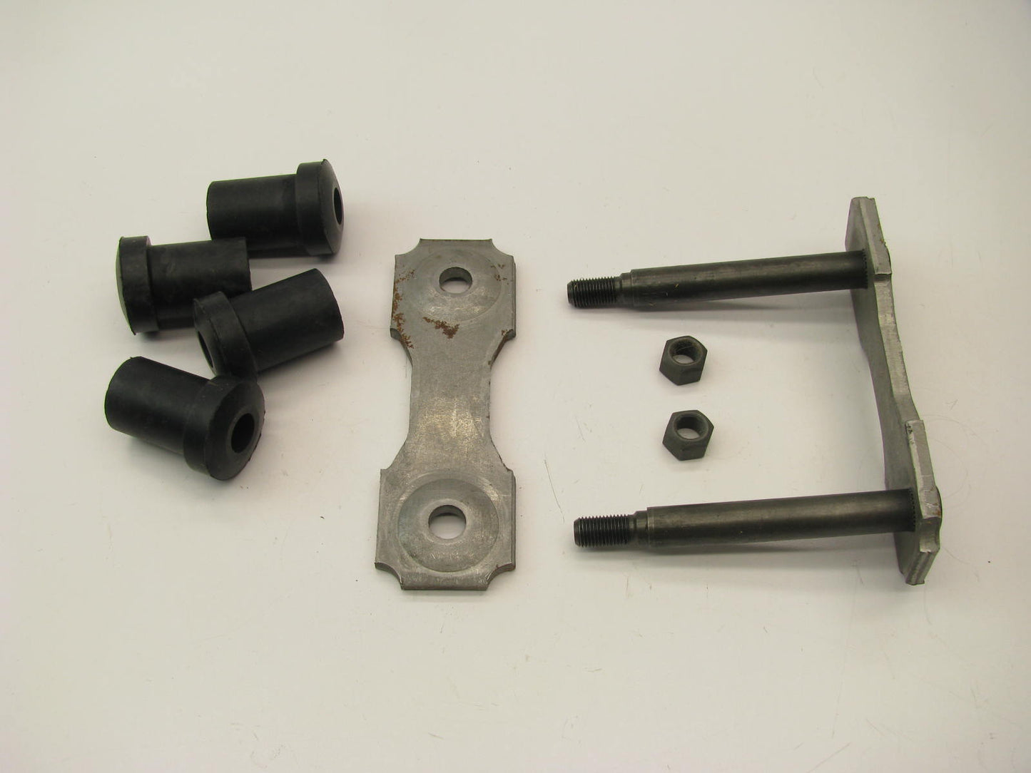 Perfect Circle 274-1170 Rear Suspension Leaf Spring Shackle Kit