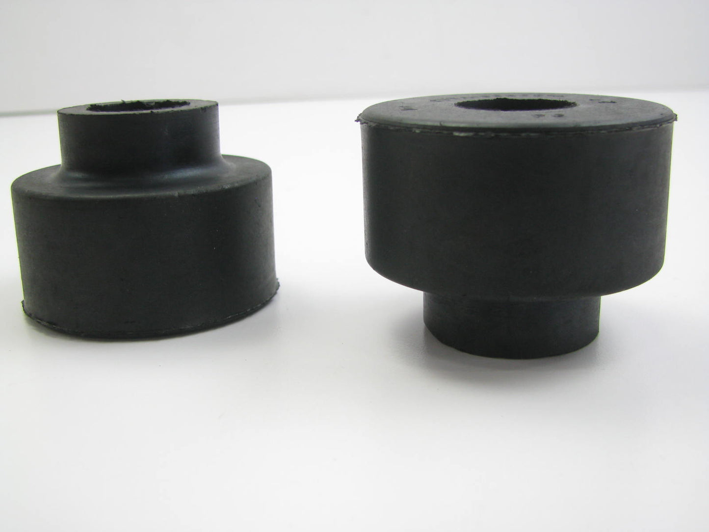 Perfect Circle 274-9047 Chassis Radius Arm Bushing 1969-72 Ford E-100 Econoline