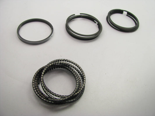 Perfect Circle 40276060070 Piston Rings Set - .060''-.070'' File-Fit 225 Slant-6