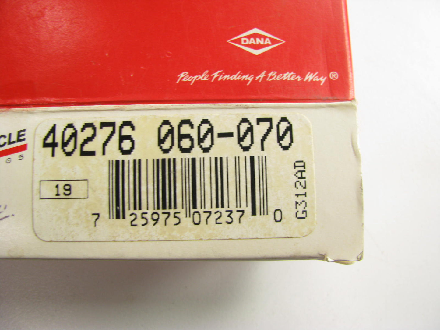 Perfect Circle 40276060070 Piston Rings Set - .060''-.070'' File-Fit 225 Slant-6