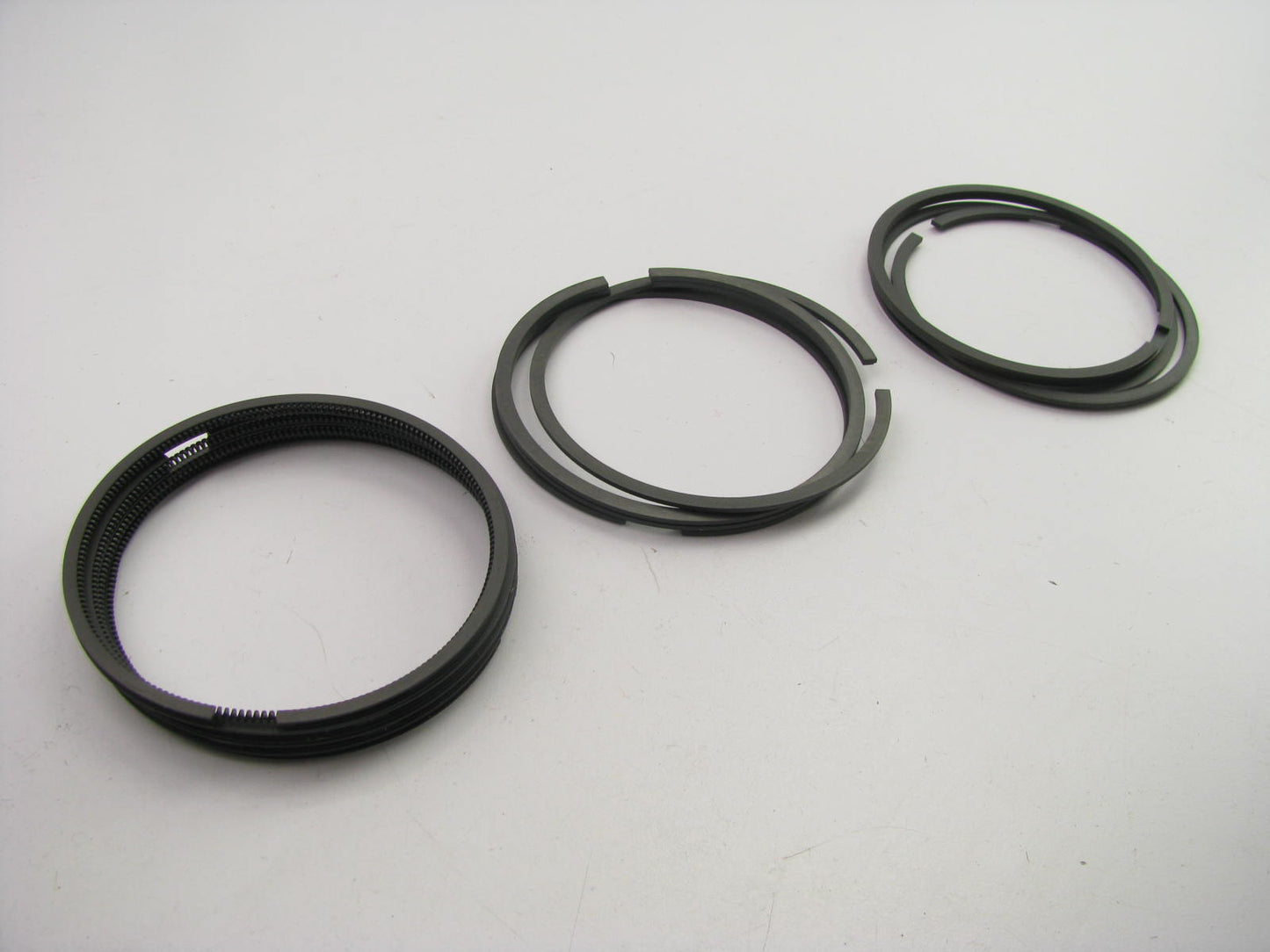 Perfect Circle 41251STD-010 File Fit Piston Rings 76-85 Volkswagen 1.9L 2.0L H4