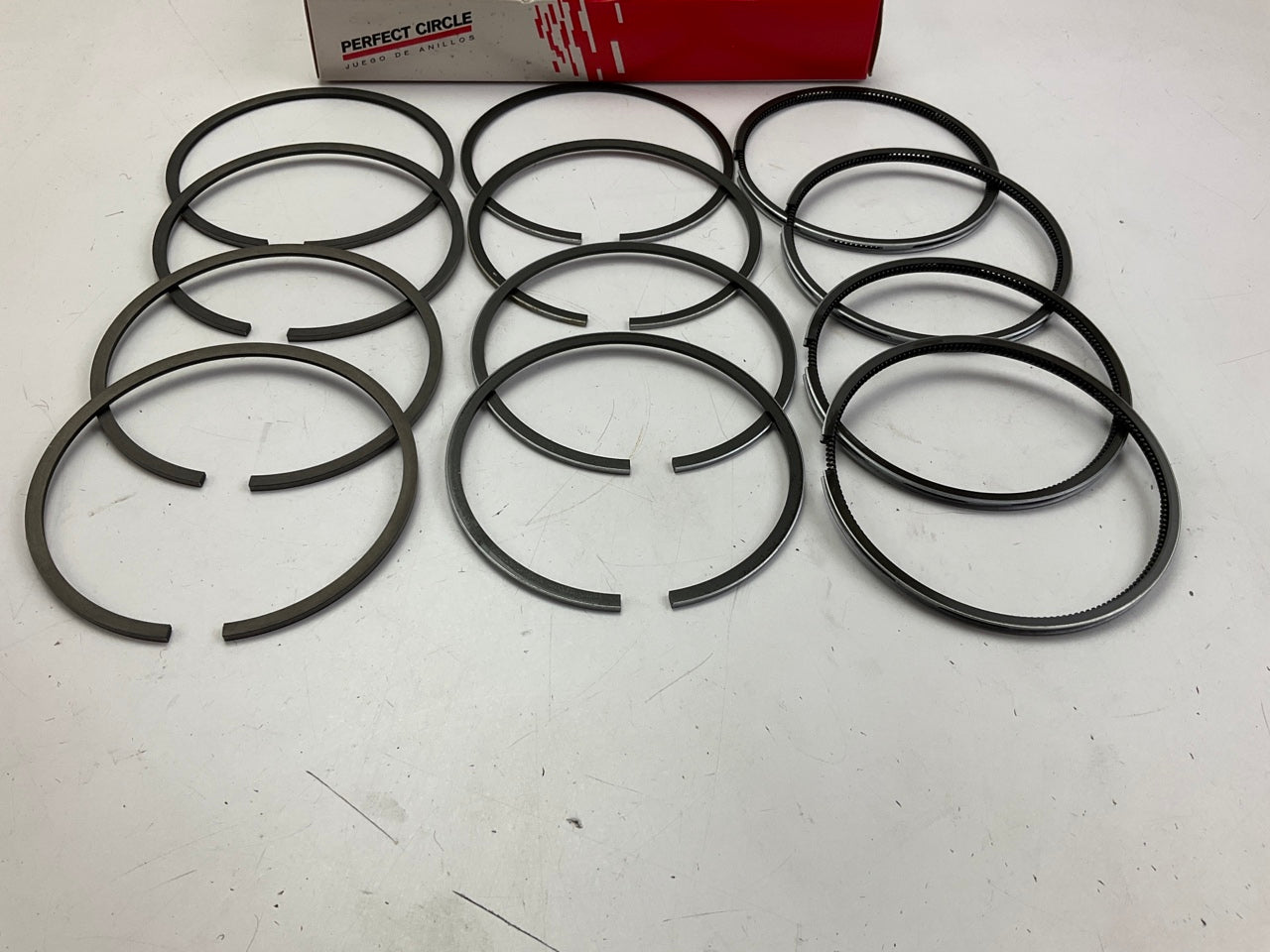 Perfect 41322 File Fit Piston Rings STD-.010'' 1983-1985 Mitsubishi 2.3L Diesel