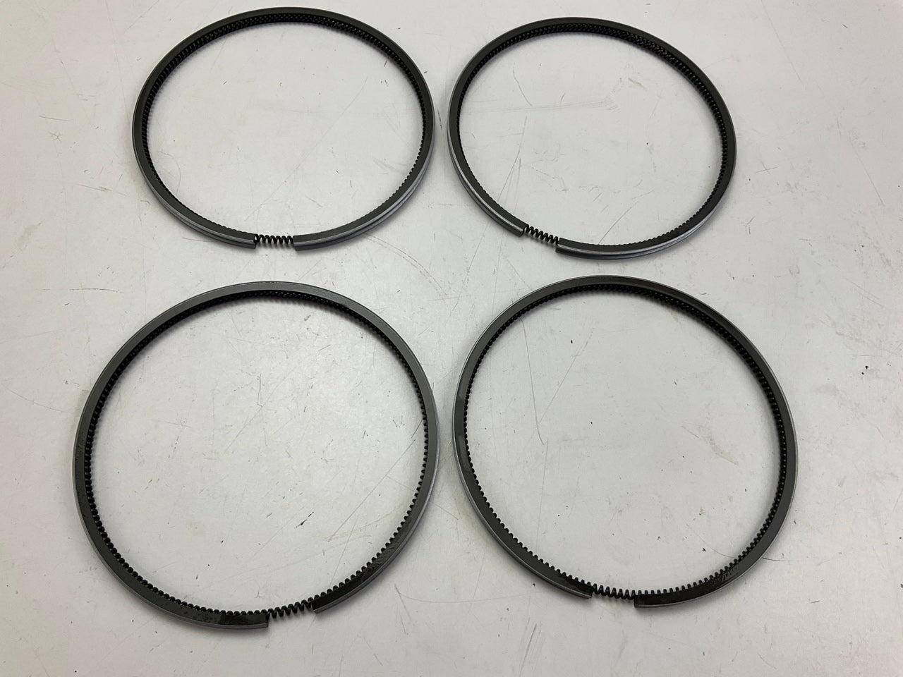 Perfect 41322 File Fit Piston Rings STD-.010'' 1983-1985 Mitsubishi 2.3L Diesel
