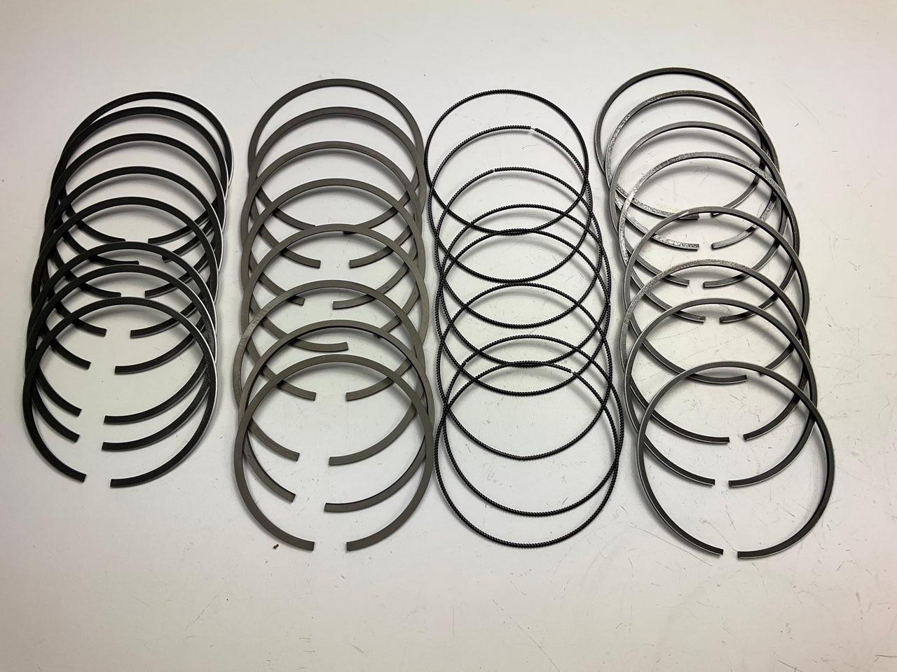 Perfect 41333-STD-010 Fil Fit Piston Rings STD-.010'' 1983-1987 Ford 6.9L Diesel