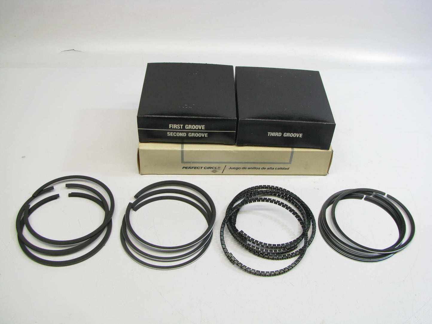 Perfect Circle 41411-030 Engine Piston Rings .030'' 1979-1989 Ford Mercury 2.3L
