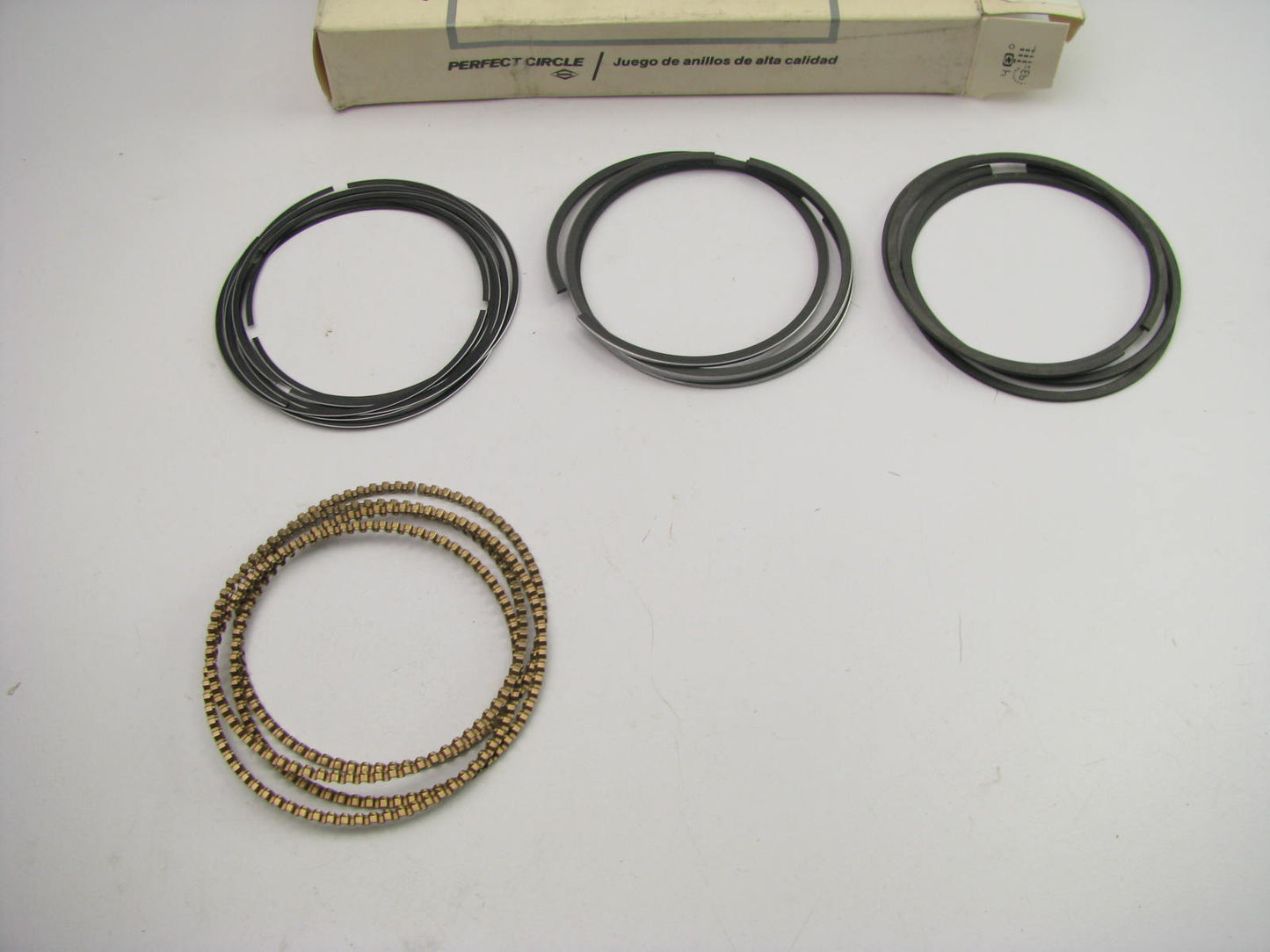 Perfect Circle 41482 Engine Piston Ring Set STANDARD - 1983-92 Toyota Chevy 1.6L