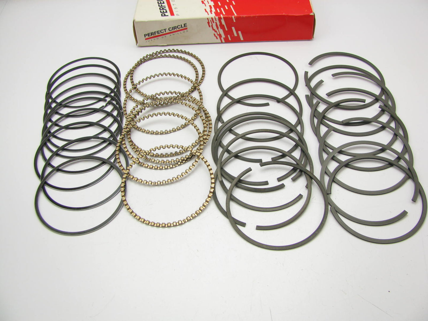 Perfect Circle 41560-030 Engine Piston Rings .030'' 1985 Ford Mustang 5.0L HO