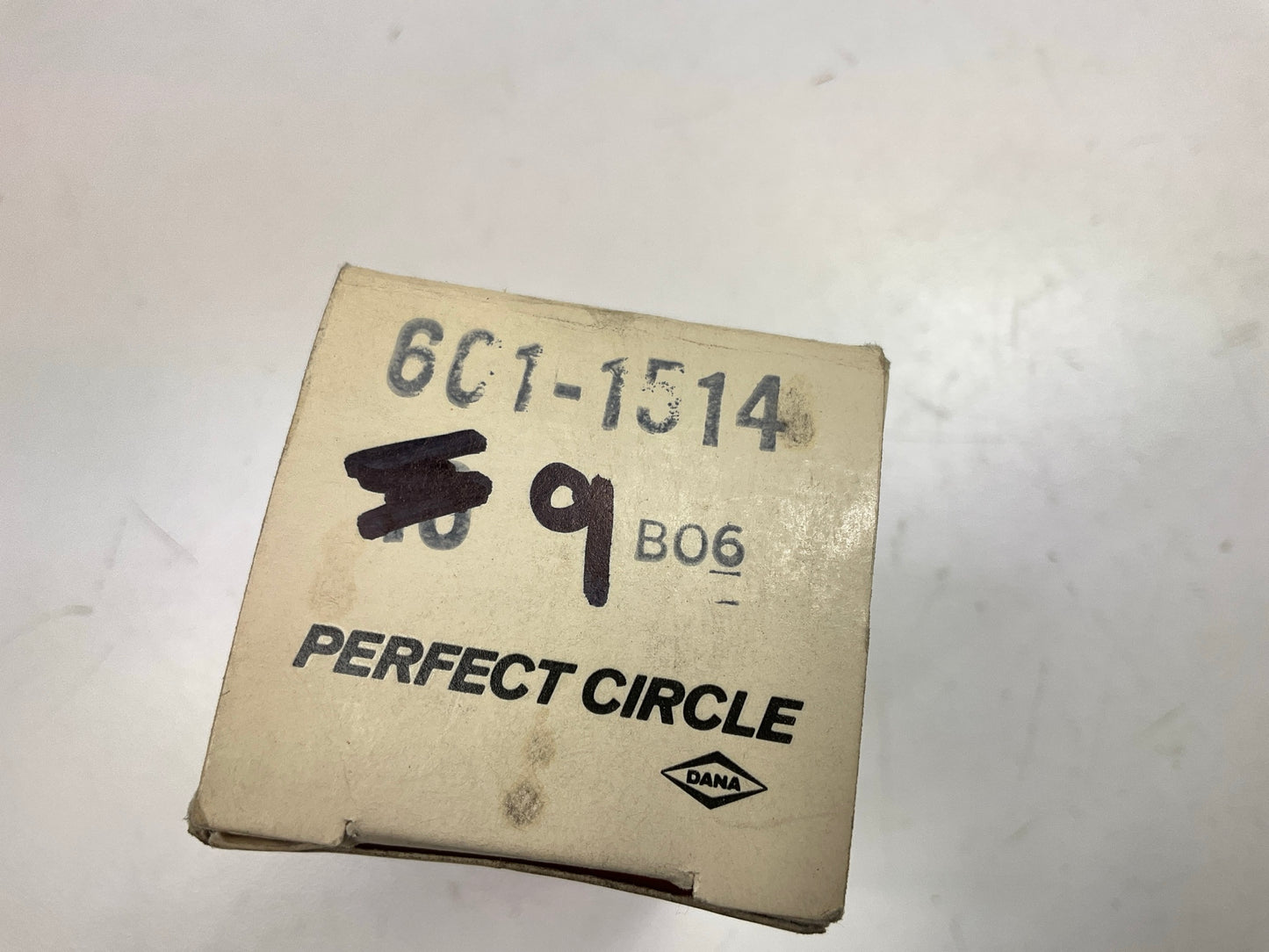 (9) Perfect Circle 601-1514 Engine Oil Pump Shaft Guide