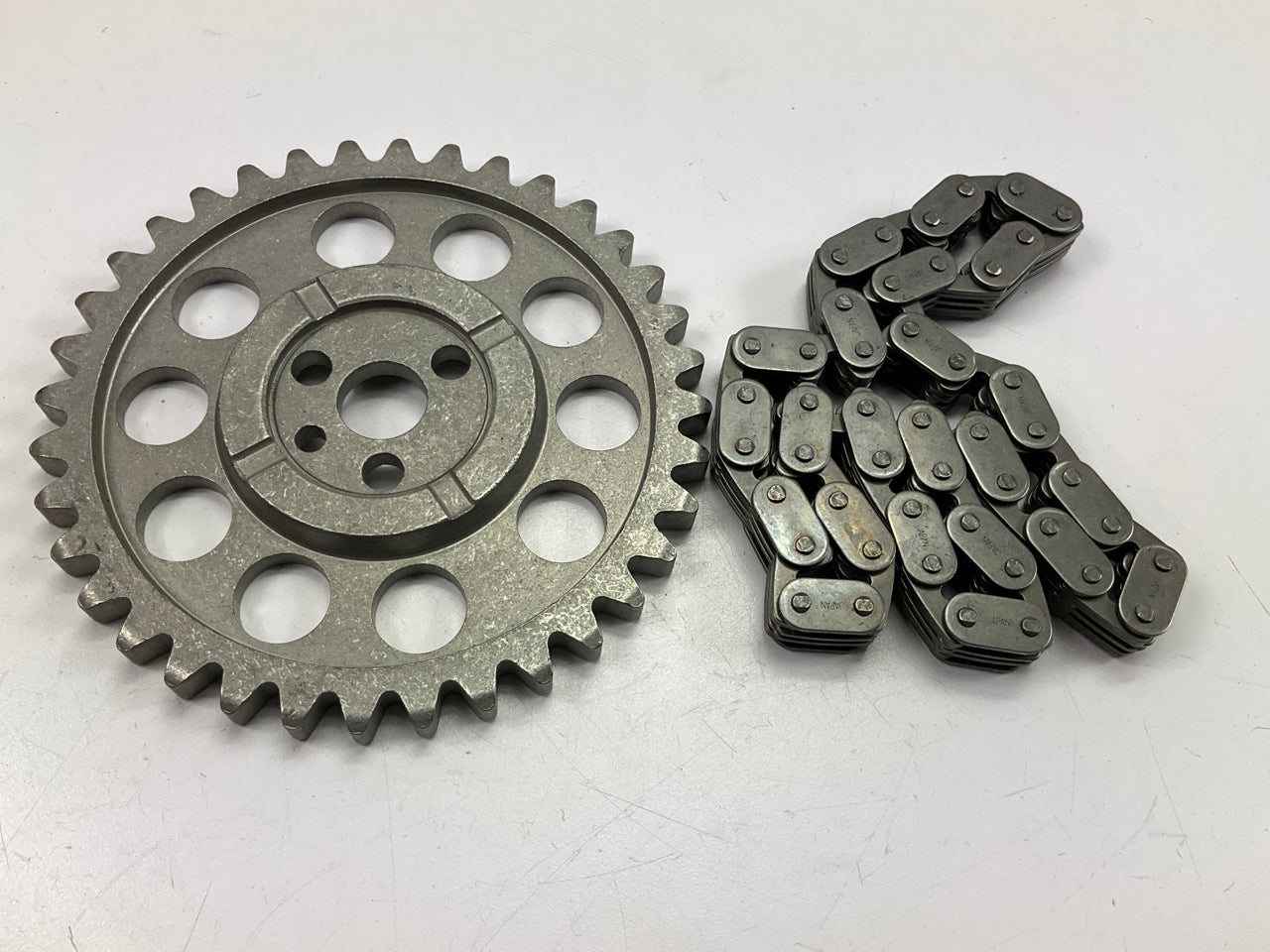 Perfect Circle 9-2001 Timing Camshaft Sprocket & Chain - Chevrolet 262 350 400