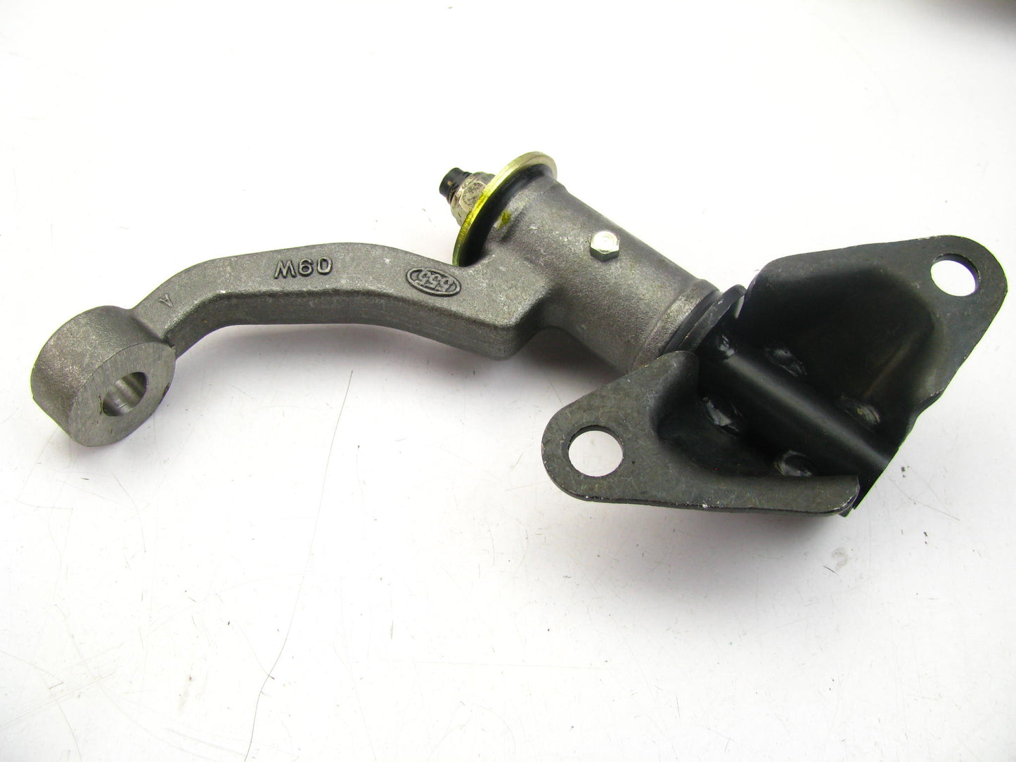 Perfect Circle (555) Rebox  FA1742 Steering Idler Arm For  83-86 Nissan 720 RWD