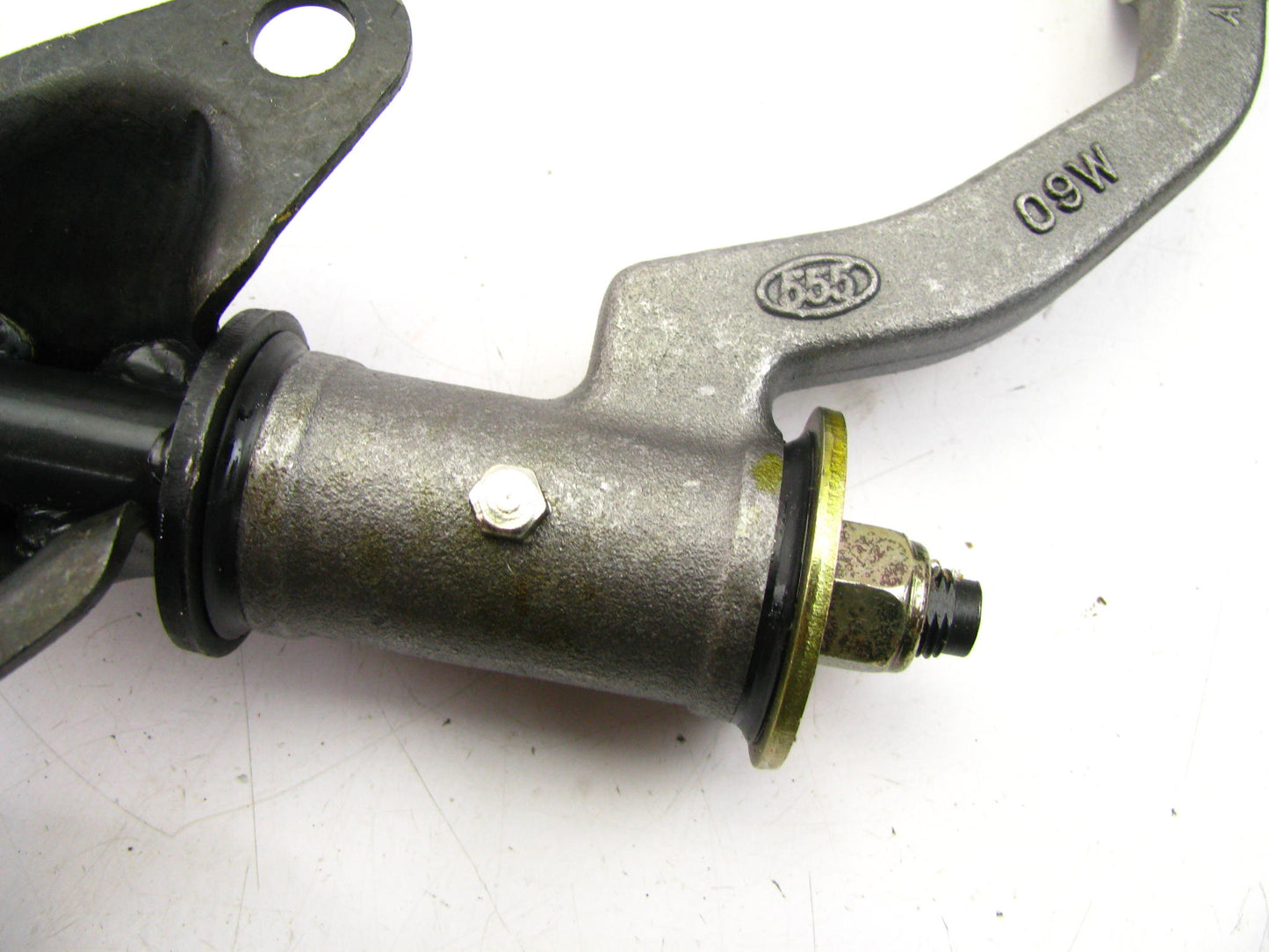 Perfect Circle (555) Rebox  FA1742 Steering Idler Arm For  83-86 Nissan 720 RWD