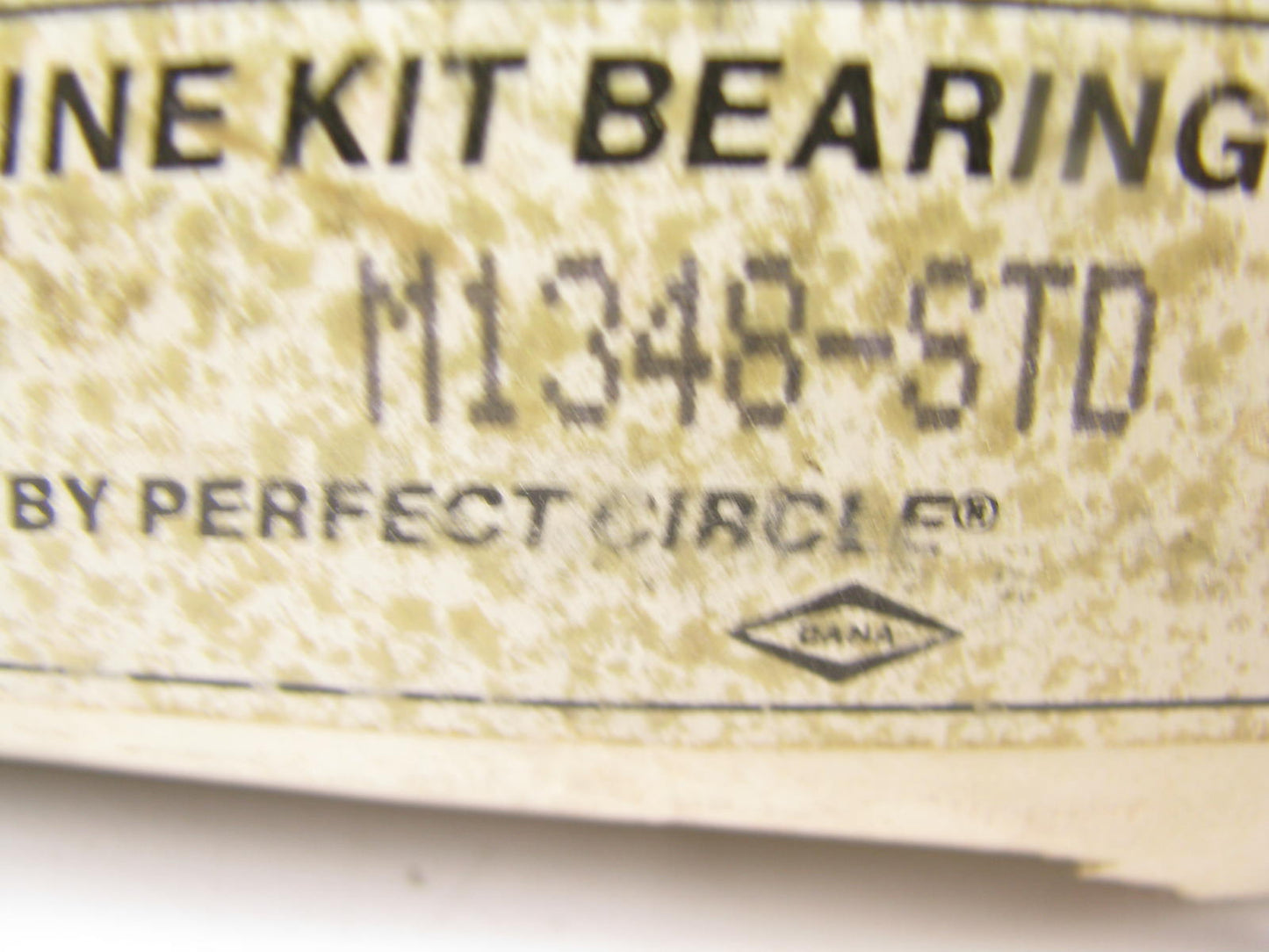 Perfect Circle M1348 Engine Main Bearings Standard For 1974-78 Chrysler 361 400