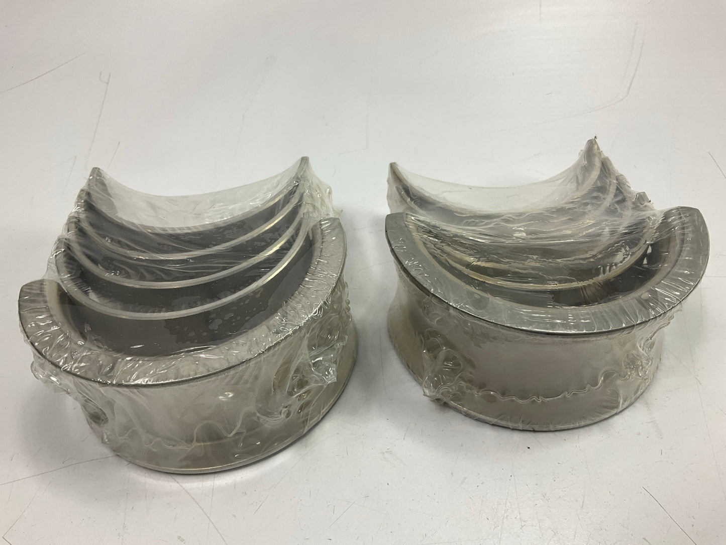 Perfect Circle MS-1038P-1 Main Bearings .001'' 1970-1980 Chevolet GMC 400-V8
