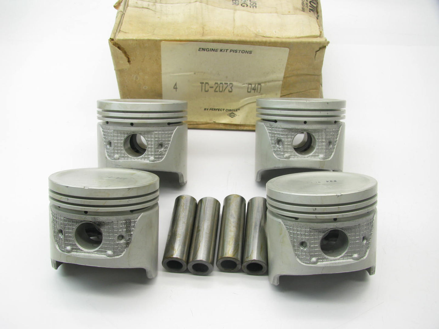 (4) Perfect Circle TC-2073-040 Engine Piston .040'' For 75-79 Datsun 2.0L L20B