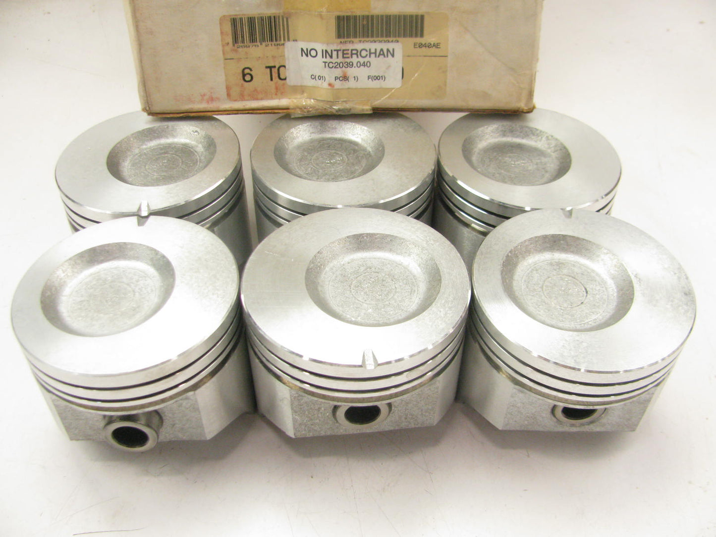 (6) Perfect Circle TC2039 Engine Piston .040'' 1977-1982 Ford 4.9L 300-L6