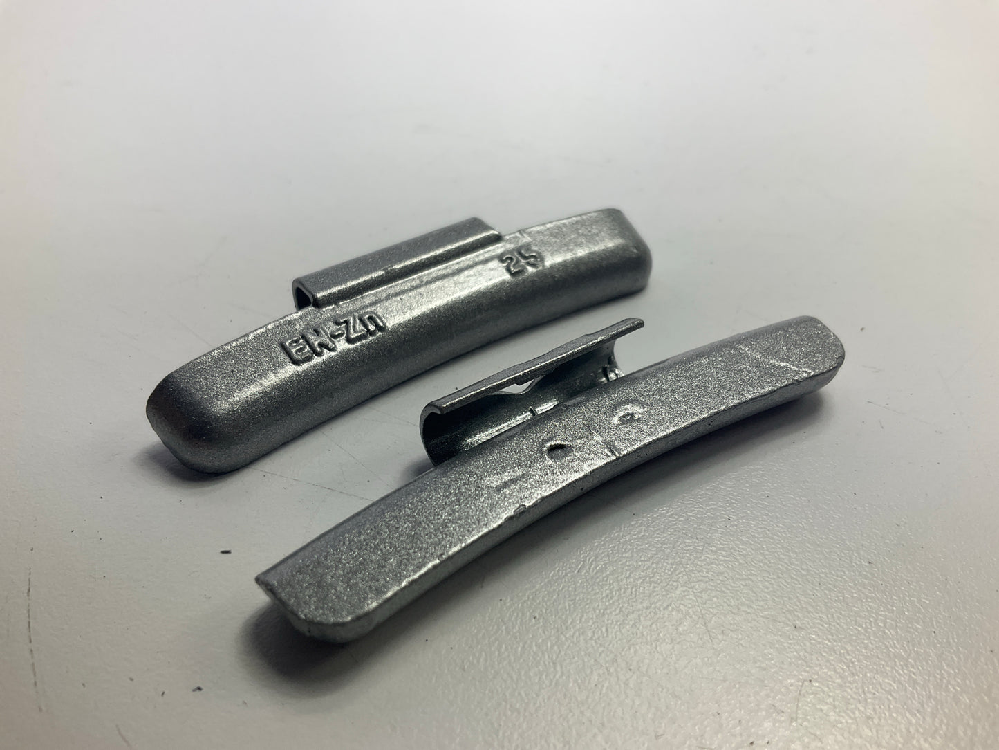 (25) Perfect Wheel Weights EN025Z EN Type Clip On Wheel Weight Zinc Coated, 25g.