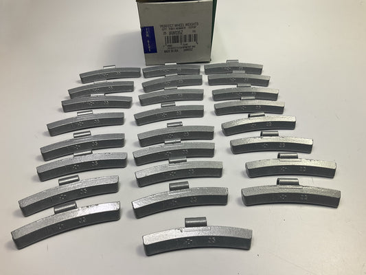 (25) Perfect Wheel Weights IAW035Z Zinc Coated Clip On Wheel Weights, 30g