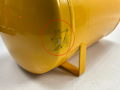 SMALL DENT - Performance Tool W10005 Hi-Viz 5-Gallon Portable Air Tank W/ Gauge