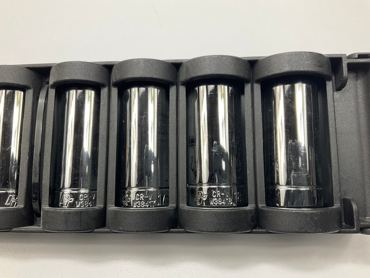 Performance Tool W38402 3/8'' Drive 10-Piece Deep Metric Socket Set 10mm-19mm