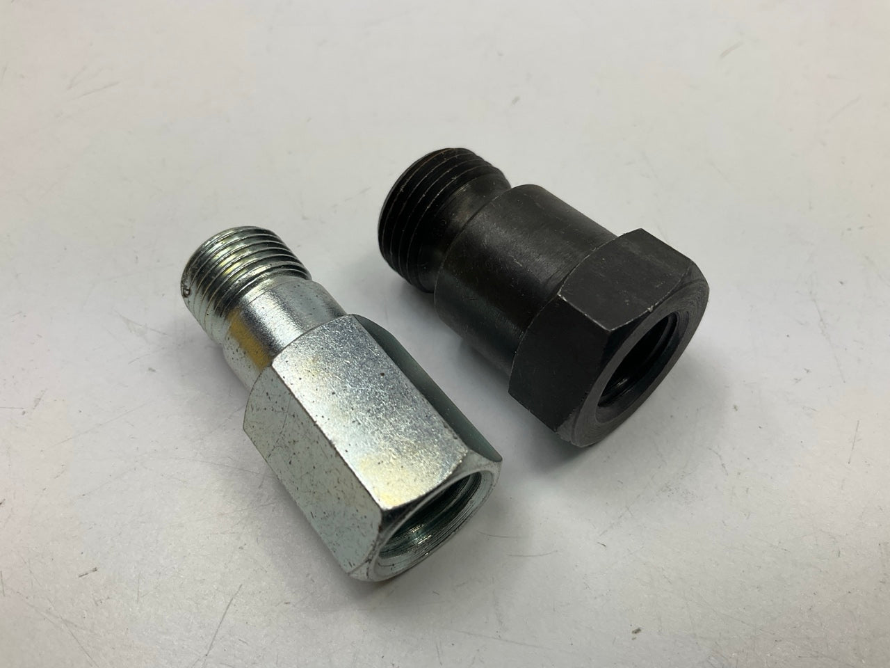Performance Tool W84005 Air Hold Fitting, 14mm & 18mm - Prevents Valves Dropping