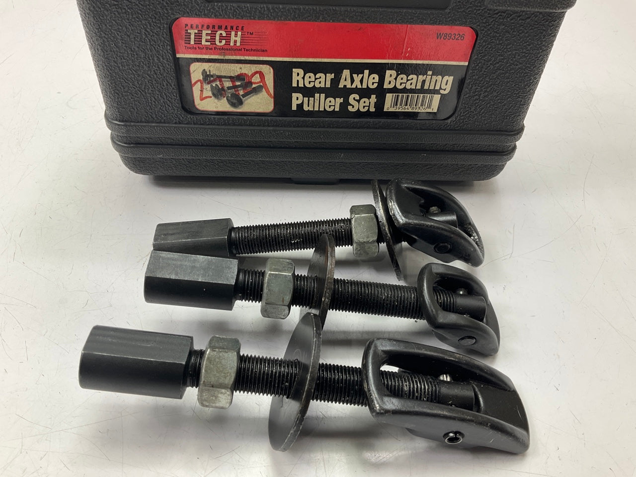 USED, ACTUAL TOOL SHOWN - Performance W89326 Rear Axle Bearing Puller Tool Set