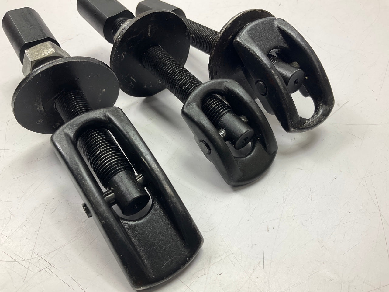 USED, ACTUAL TOOL SHOWN - Performance W89326 Rear Axle Bearing Puller Tool Set