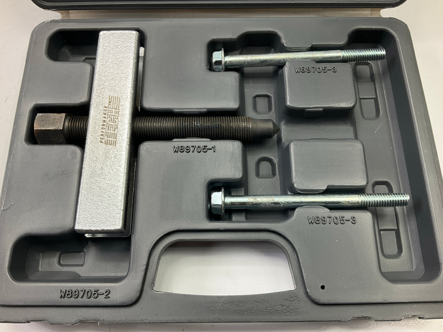 USED #22 Performance Tool W89705 Timing Gear Puller Tool Set