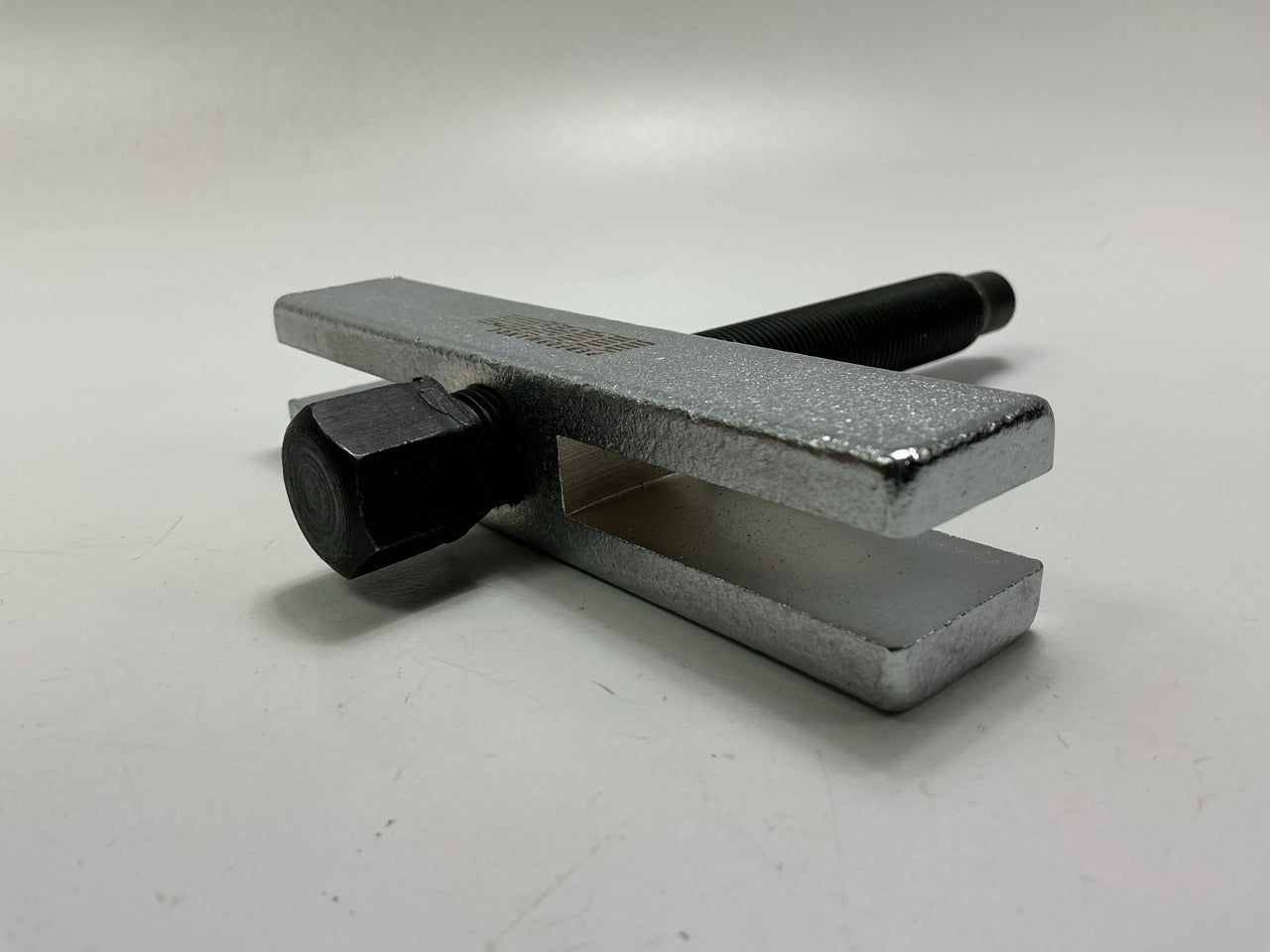 USED #27 - Performance Tool W89705 Timing Gear Puller Tool Set