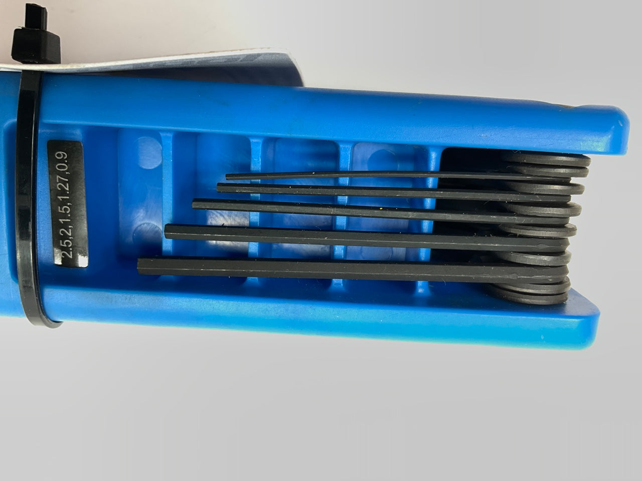 Performance Tool W9185 17-Piece Metric Folding Hex Keys