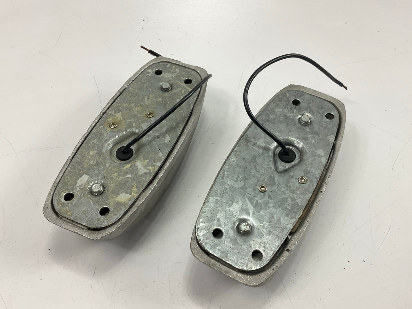 (2) Peterson 123R Steel Armored Red Trailer Clearance Side Marker Light Lamps