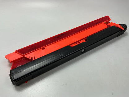 Peterson Manufacturing 449 Warning Safety Triangle Kit