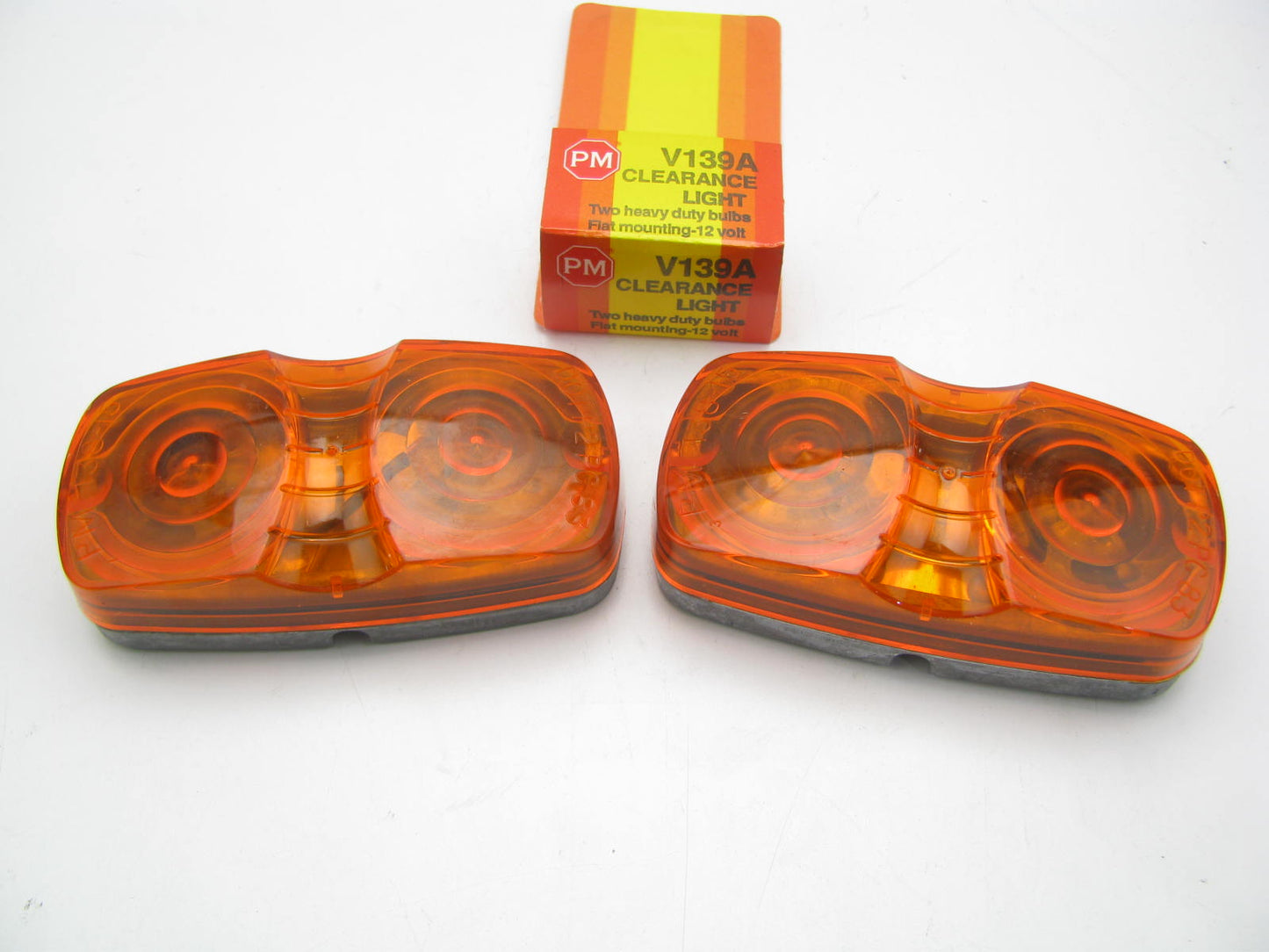 (2) Peterson V139A Yellow Double Bulls-Eye 2 Bulb, Marker Clearance Lights