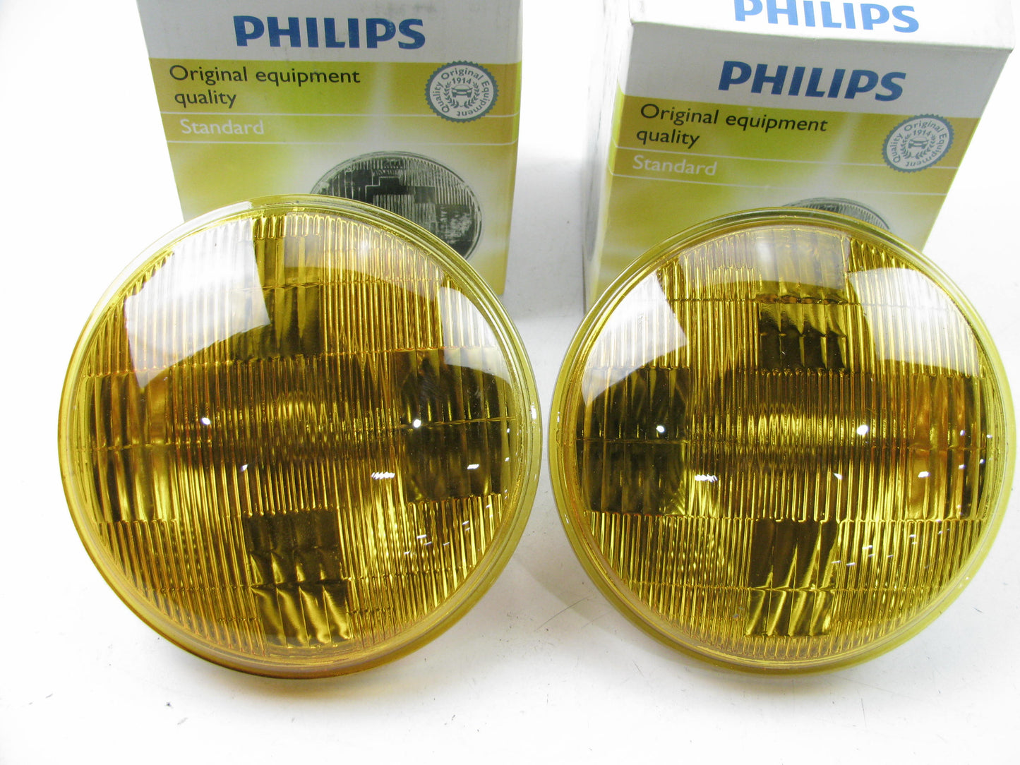 (2) Philips 4412A 12V 35W Amber Fog Sealed Beam Lamp Bulbs