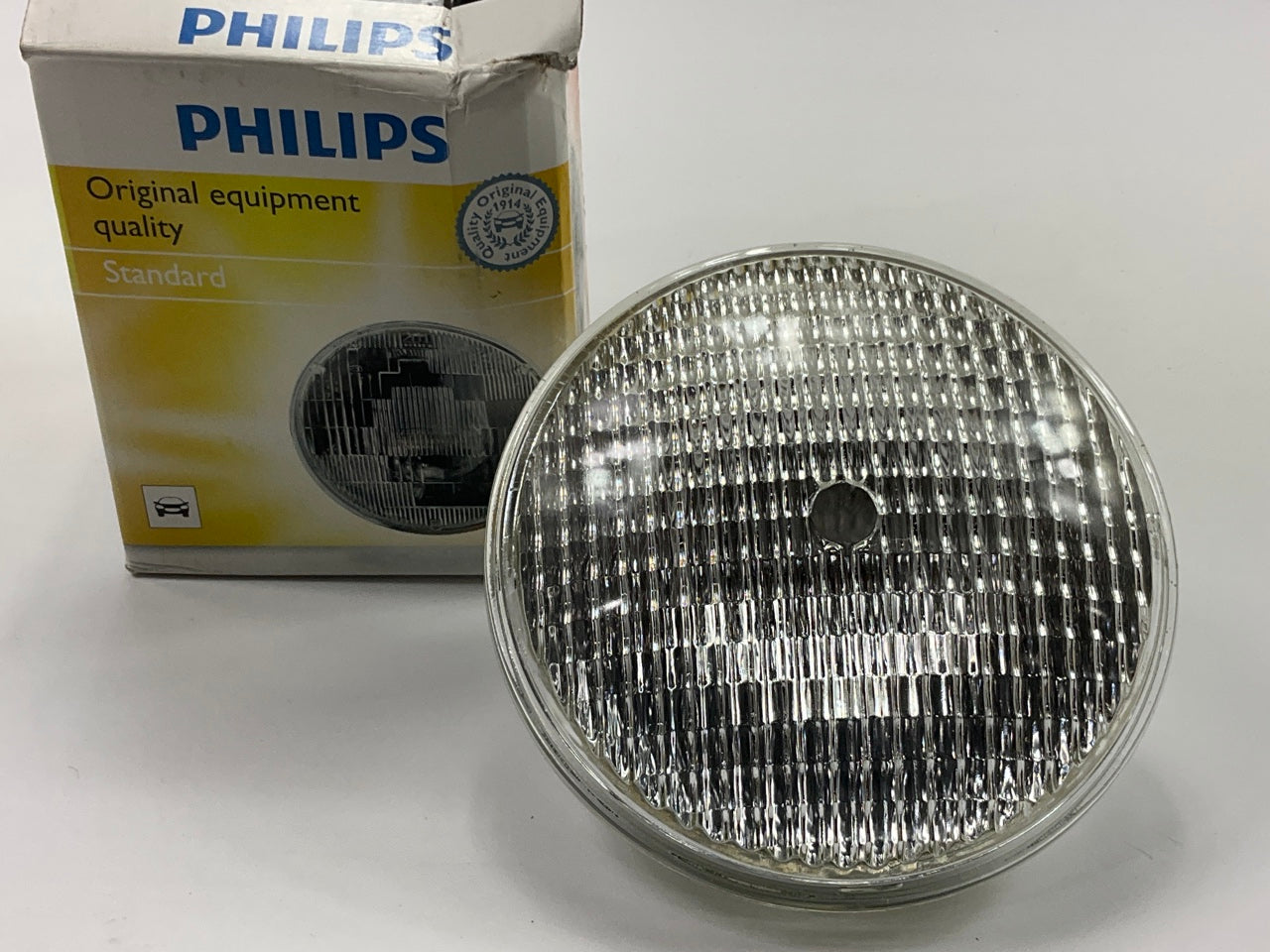 Phillips 4413C1 Standard Sealed Beam 4413 Headlight Head Light Lamp Bulb